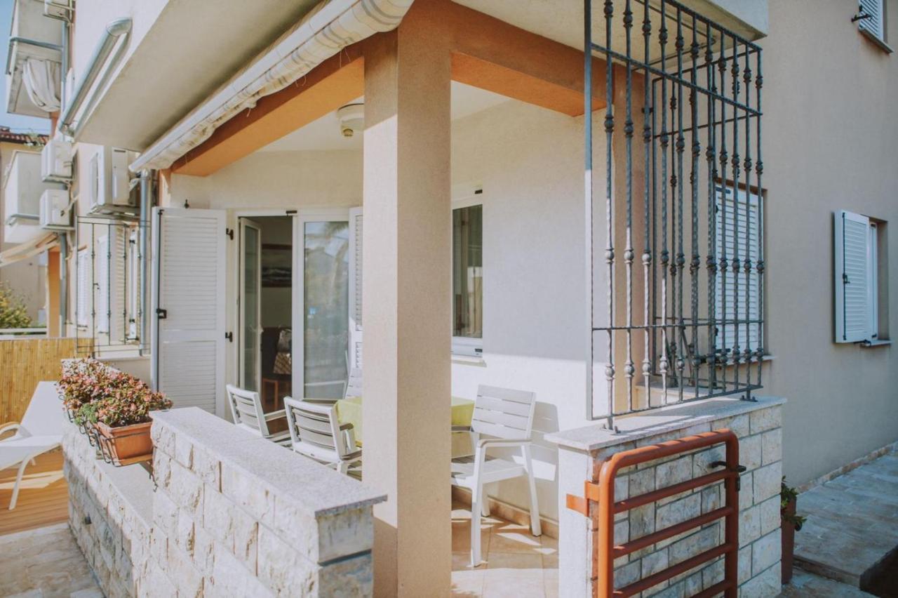 Apartman Hola Novigrad Istria Eksteriør bilde